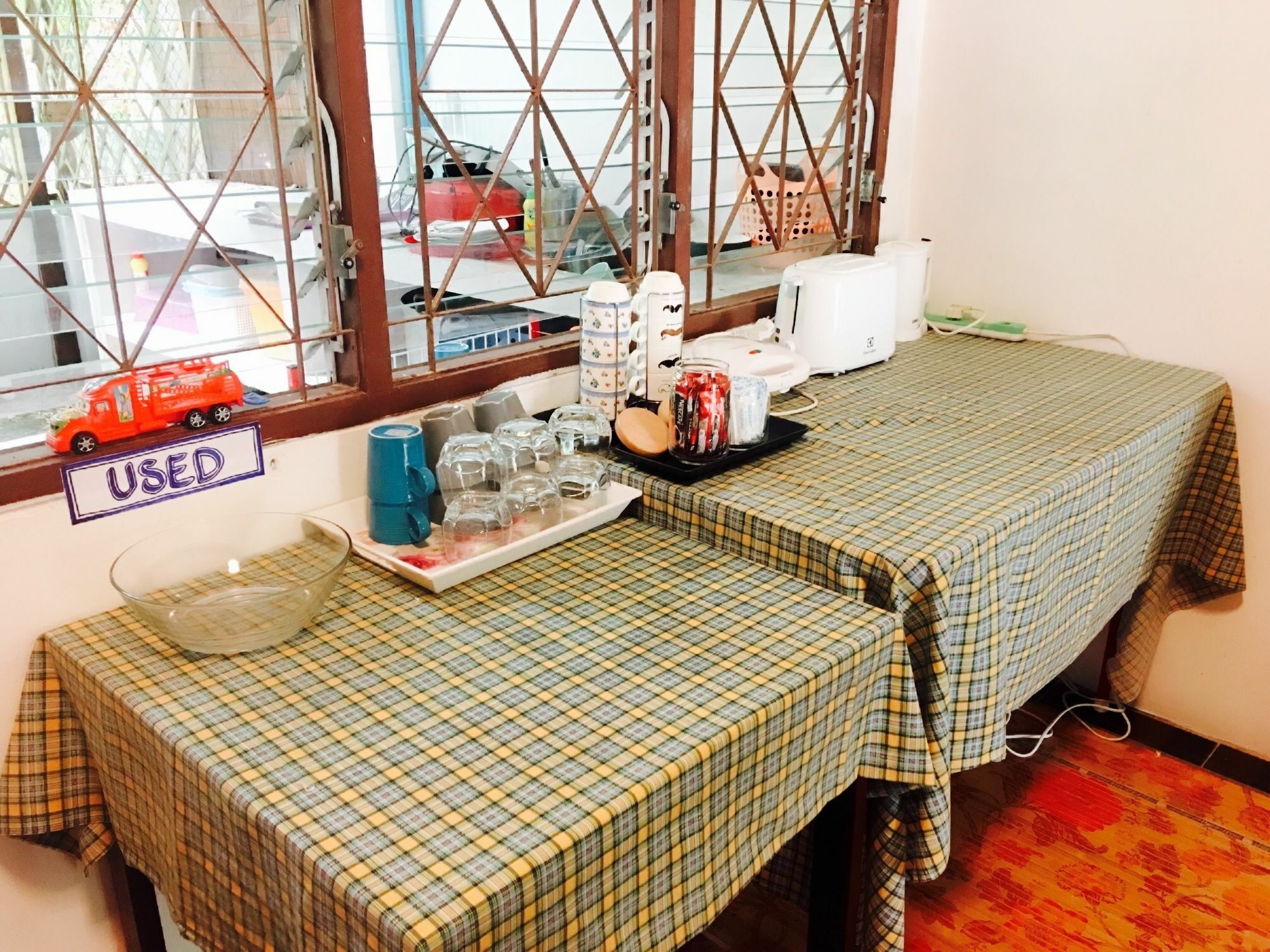 Lanta Friendly House Hotell Ko Lanta Exteriör bild