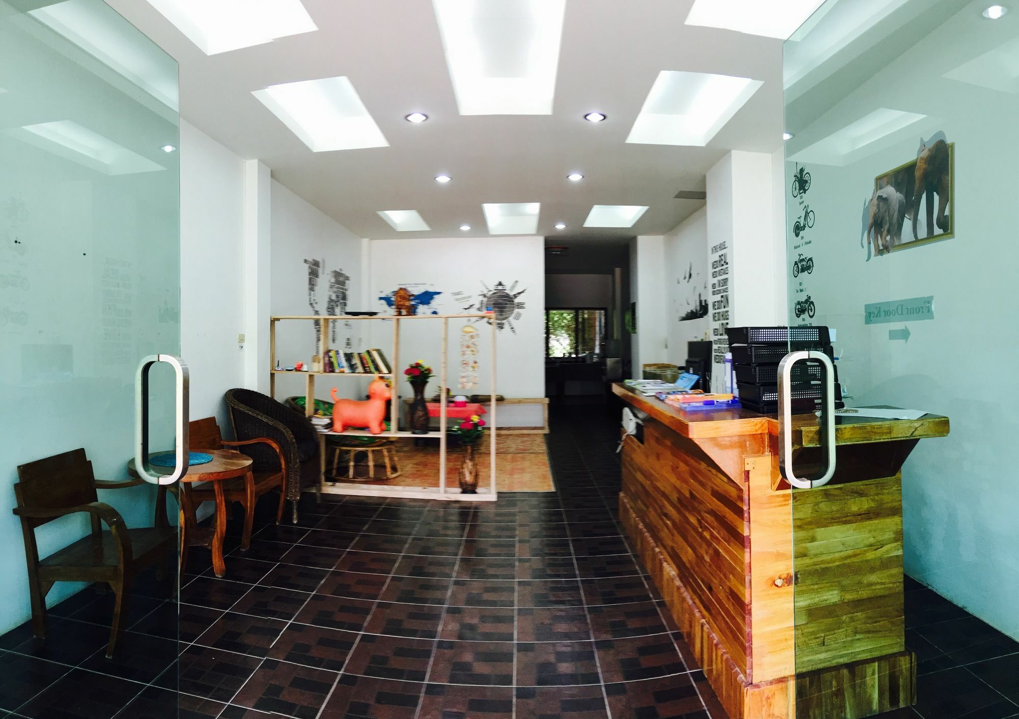 Lanta Friendly House Hotell Ko Lanta Exteriör bild