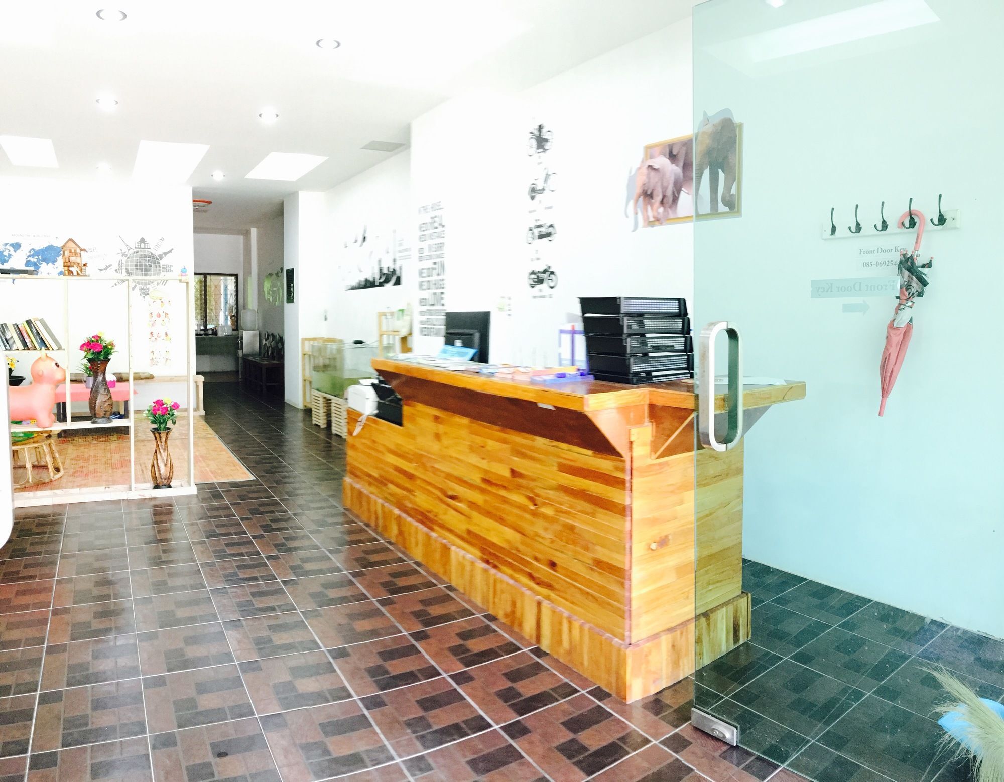 Lanta Friendly House Hotell Ko Lanta Exteriör bild